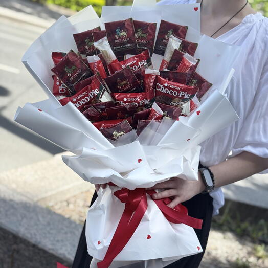 Сладкий букет с чаем и choco pie