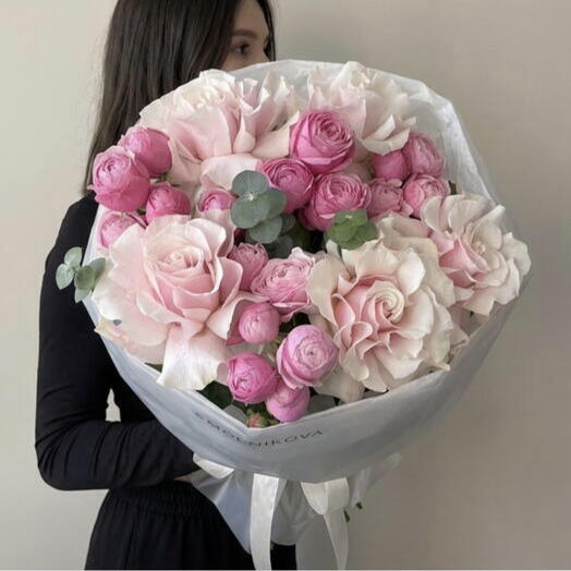 Нежный букет 💞 Французские розы с кустовыми розами премиум