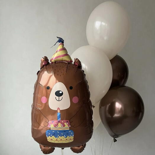 Мишка с фонтанчиком из бежевых и коричневых шаров