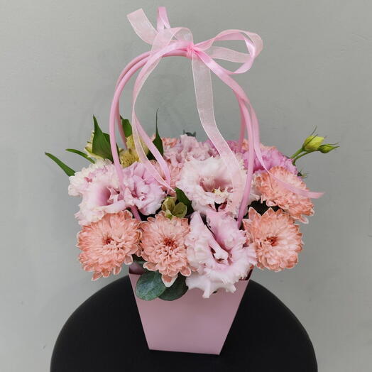Композиция сборная в сумочке "Твоё вдохновение"