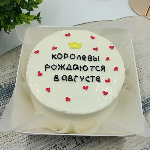 Бенто торт на день рождения "Королевы рождаются"