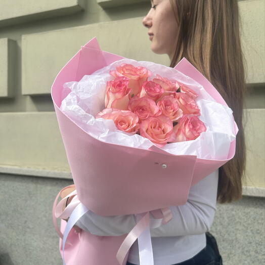 Розовый букет из джумилий