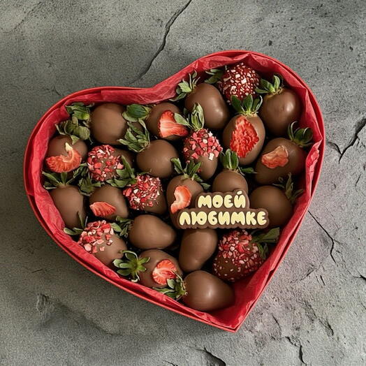 Клубника в шоколаде моей любимке