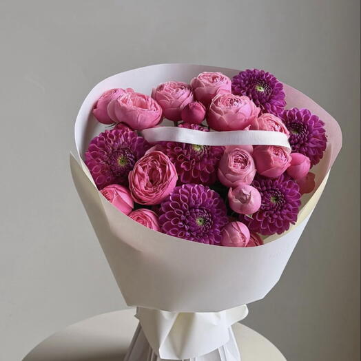 Mix of Bloom
