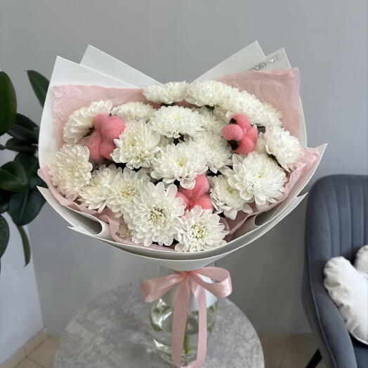 Букет с хризантемой и хлопком 🕊️
