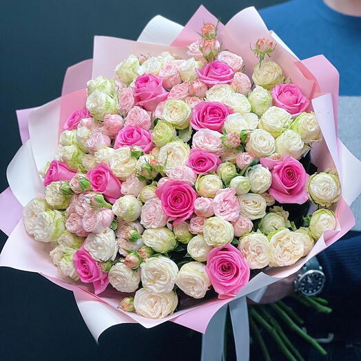 Букет из кустовых роз а и  🌹 41