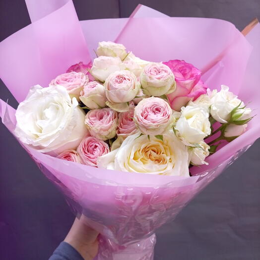 Букет с розой канделайт и кустовой розой🌹