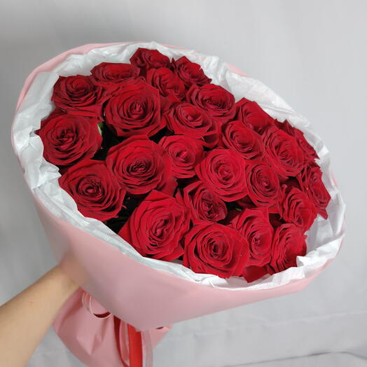 💞 Стильный букет "PERVOЦВЕТ" из 25 красных роз RED NAOMI