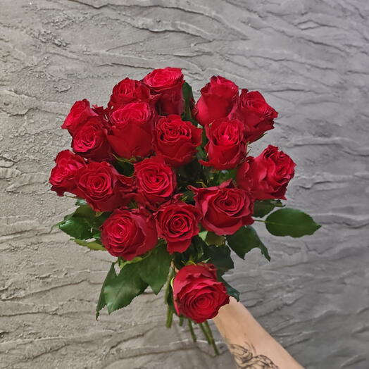 Роза эквадор 17шт без упаковки