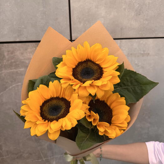 FLOWERS & MORE