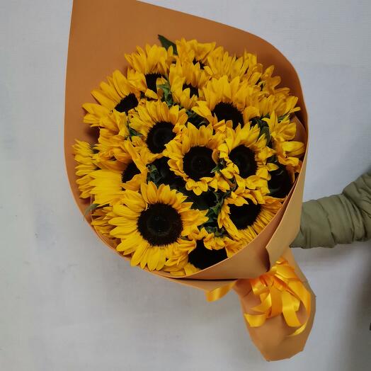 Ramo de 19 girasoles