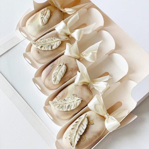 Пирожное картошка в белом шоколаде