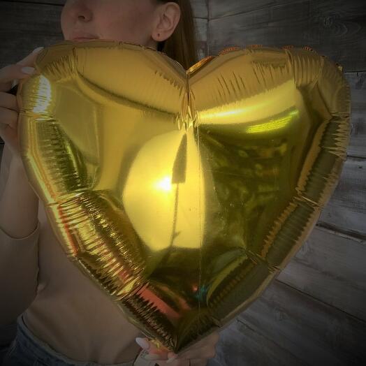 Ball foil golden heart