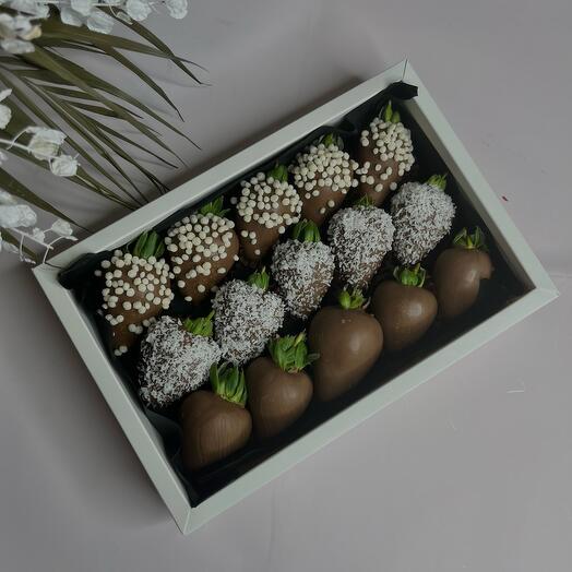 Клубника в шоколаде Box 15