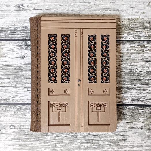 Belgrade door journal with flowers