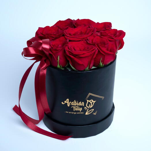 9 Red Roses In A black Box
