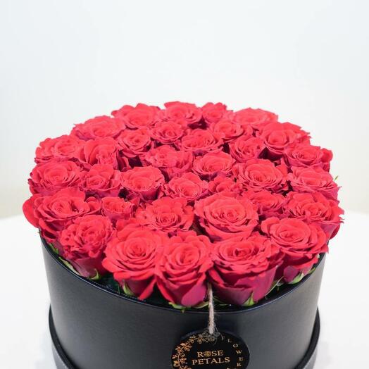 RED ROSE WITH BLACK LETHER BOX