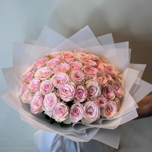 LIGH PINK ROSES HAND BOUQUE