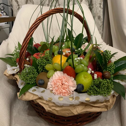 Basket of healthy lifestyle