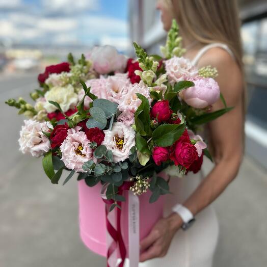 Цветы в коробке «Для тебя ♥️»