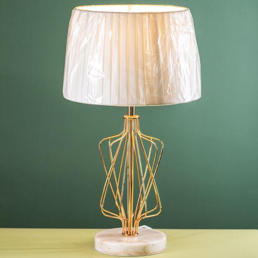 Настольная лампа Arte Lamp Firе