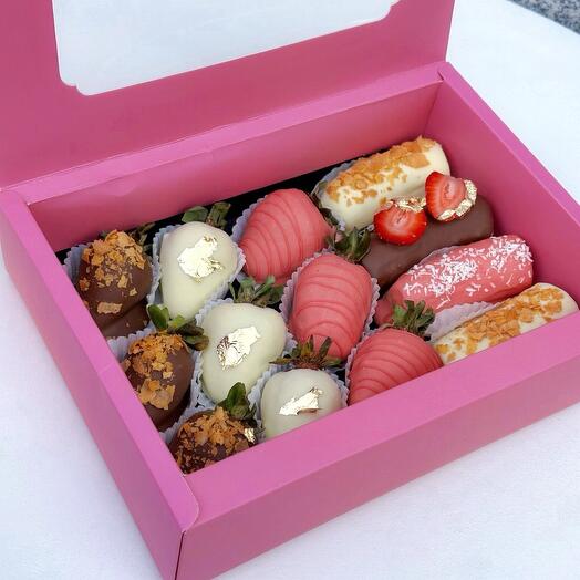 Набор "Клубника + бананы в шоколаде"