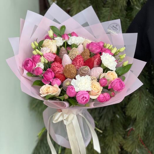 Strawberry-floral bouquet