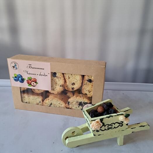 Печенье "Бискотти черника фундук" в подарочной коробке