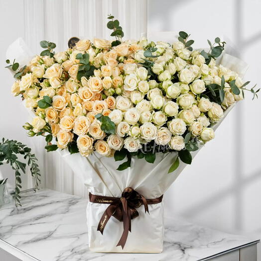 Butterscotch Luxury Bouquet