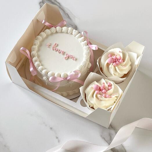 Сладкий набор Бенто-торт и капкейки «Нежность»