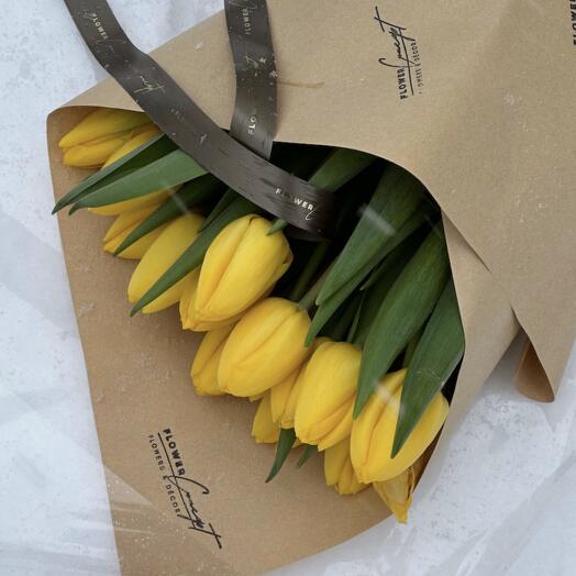 Желтые тюльпаны