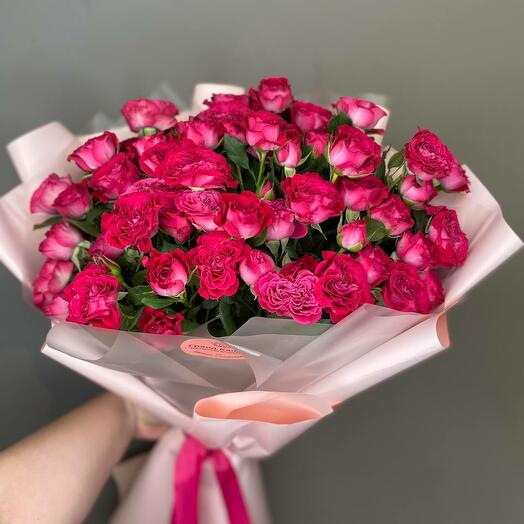 Букет из кустовых роз "Черри Блоссомс" (L)