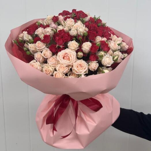 39 кустовых роз