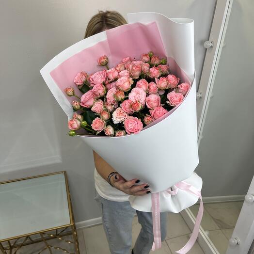 Bouquet of Pink Bush Roses