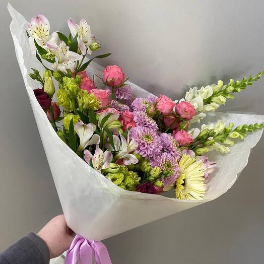 Букет из кустовых роз Lilitl