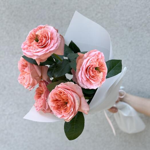 5 peony roses