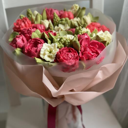 Букет из зефира ручной работы "Пионы" на