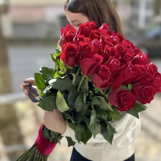 35 высоких роз Эквадор 90 см