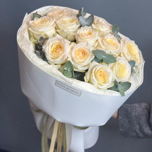 Монобукет из роз Канделайт 💛