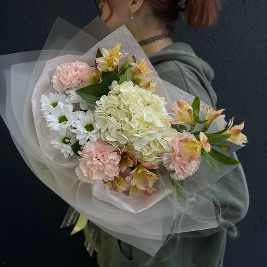 Blush Нежный сборный букет