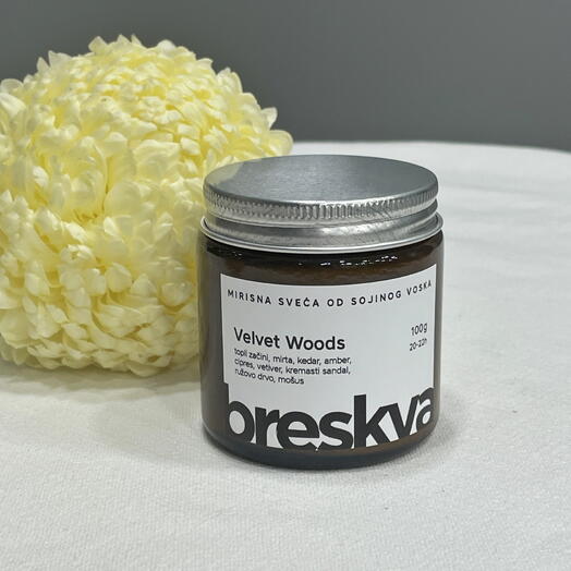 Mirisna sveća "Velvet Woods"