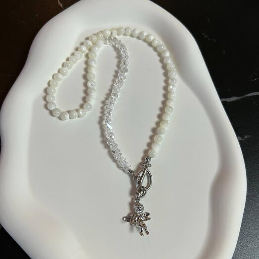 Ожерелье из перламутра и алмазного стекла