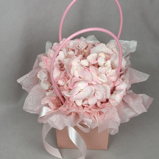 Розовая гортензия в сумочке🌸💕