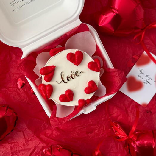 Бенто-торт с сердечками LOVE