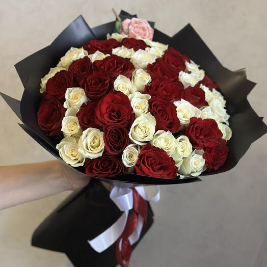 Букет из 51 розы