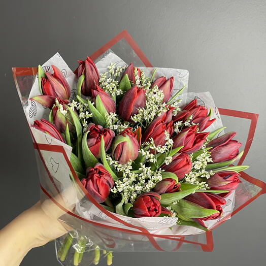 Просто такая сильная любовь – Букет красных тюльпанов L