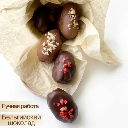 Финики в бельгийском шоколаде 4 шт