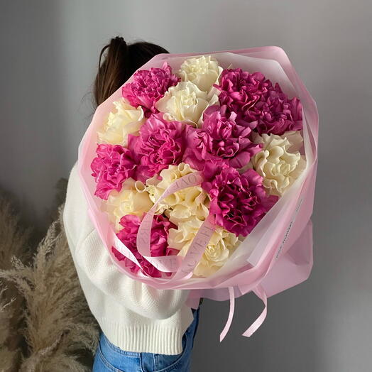 Моно из ажурных роз 15