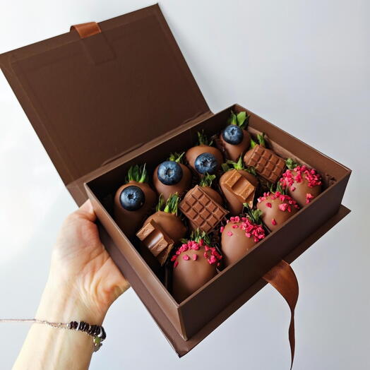 Премиальная клубника в шоколаде, подарок 🎁