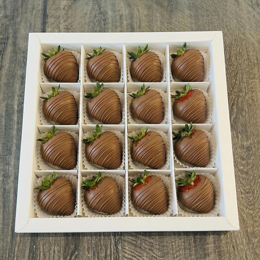 Fragole ricoperte di cioccolato, 16 pezzi